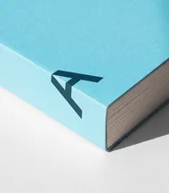 08 Mucho Alianza Branding Book Spine
