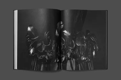 Mucho Balenciaga Book 11