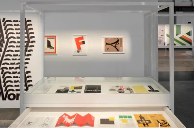 Graphic Identities 30