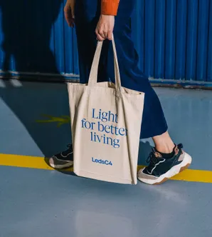 05b Leds C4 merch bag 1