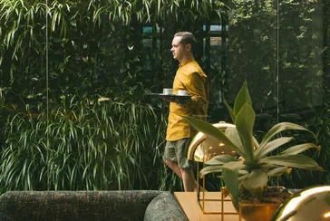 08b Salobre Hotel Resort uniforme 2