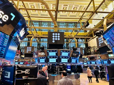 63a1ff7706f17d165bb1ce1c Prove Identity NYSE New York Stock Exchange 3