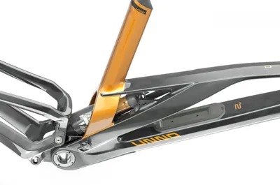 10 Unno 5400x3600 05 scaled