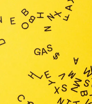 Mucho UC2022 Cover Close up Gas